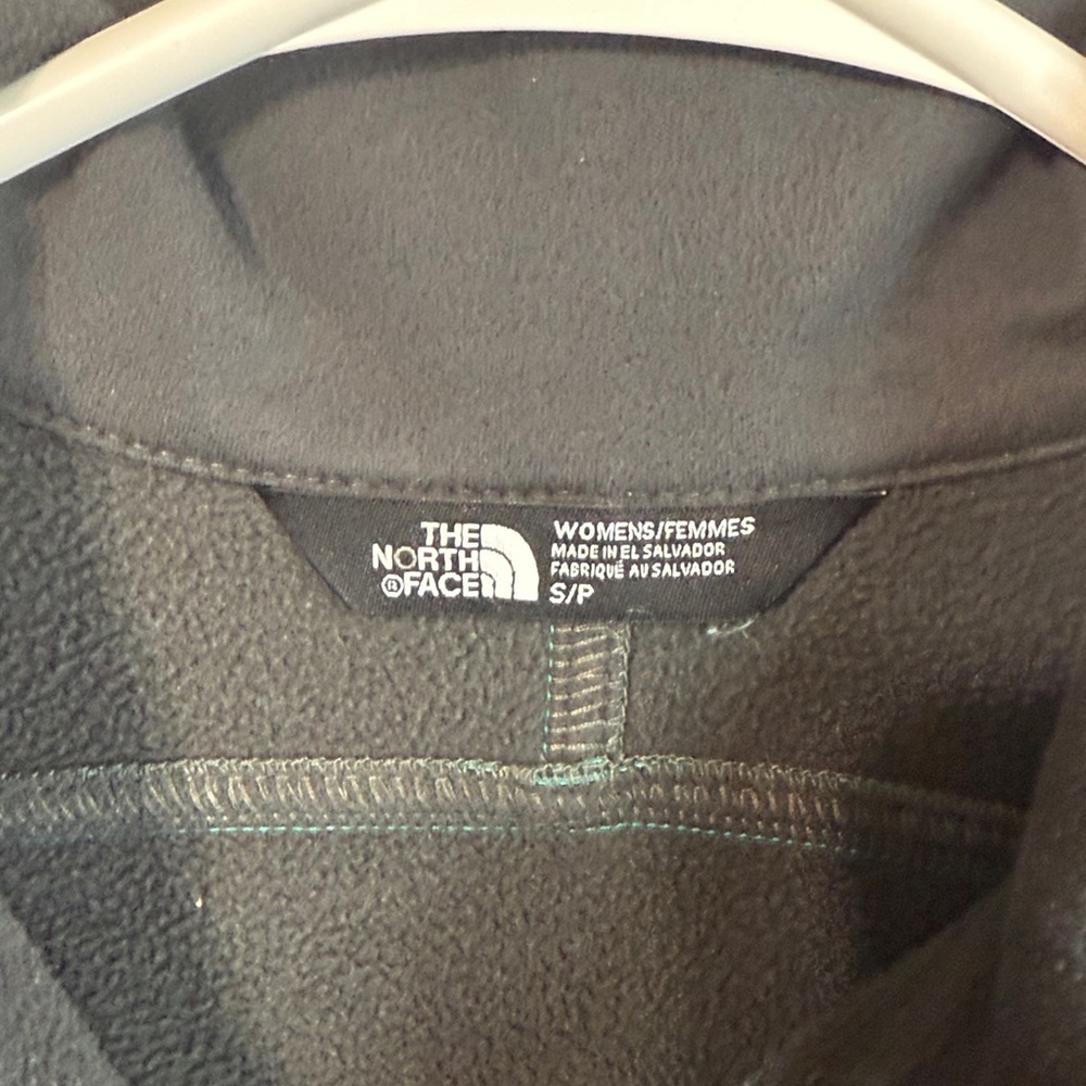 The North Face Turquoise Utility Jacket - Picture 4 of 9